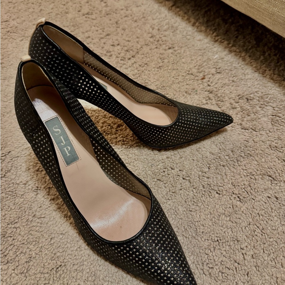 Black metallic SJP stilettos. Dead sexy!